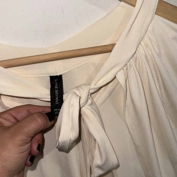 Lane Bryant blouse cream Tie-Front top cold shoulder bat wing NeW 14 16 size - Picture 3 of 5